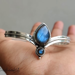 Labradorite Sterling Silver Bangle: Adjustable Crown Design, Boho Bracelet