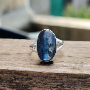 Kyanite Gemstone Ring, 925 Sterling Silver Ring, Women Gemstone Jewelry, Minimalist Ring, Statement Ring, Anniversary Gifts, Latest Ring