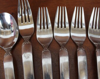 ONEiDA Ltd usa replacement satin Finish braid tip utensils Celtic modern table Vintage stainless fork spoon Flatware Floral silverware BIN 8