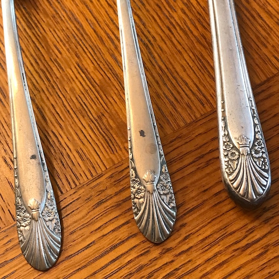 Crown silverplate patterns best sale
