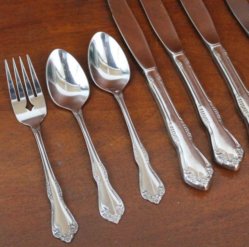 MANSFIELD Or AMADEUS Rogers Oneida Vintage Flatware Floral Etsy
