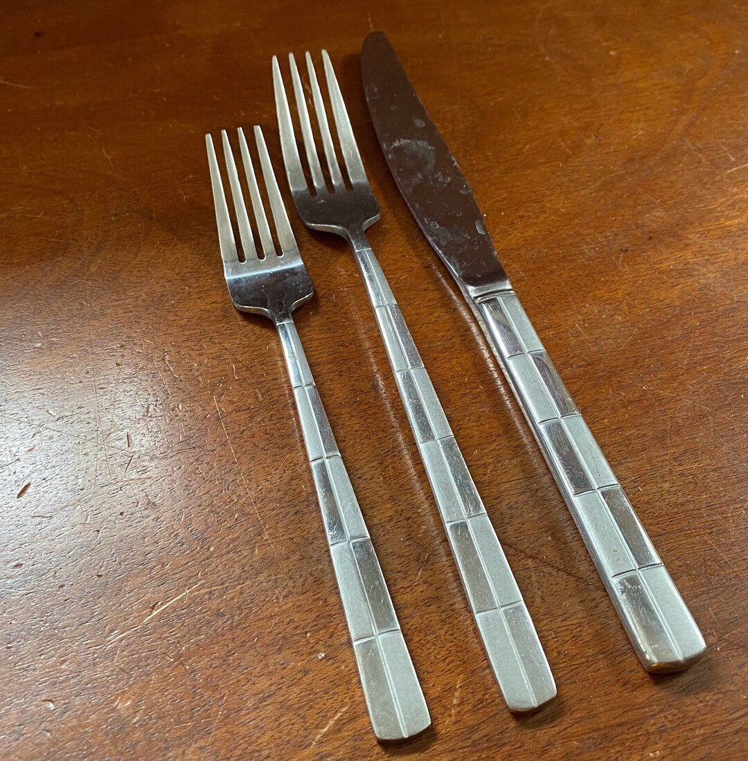 Vintage Flatware Cambridge Squared off Checkerboard Pattern Stainless