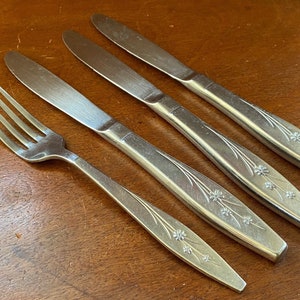 International Flatware | WINDFLOWER | stainless steel | replacements | vintage silverware | replacements discontinued flatware