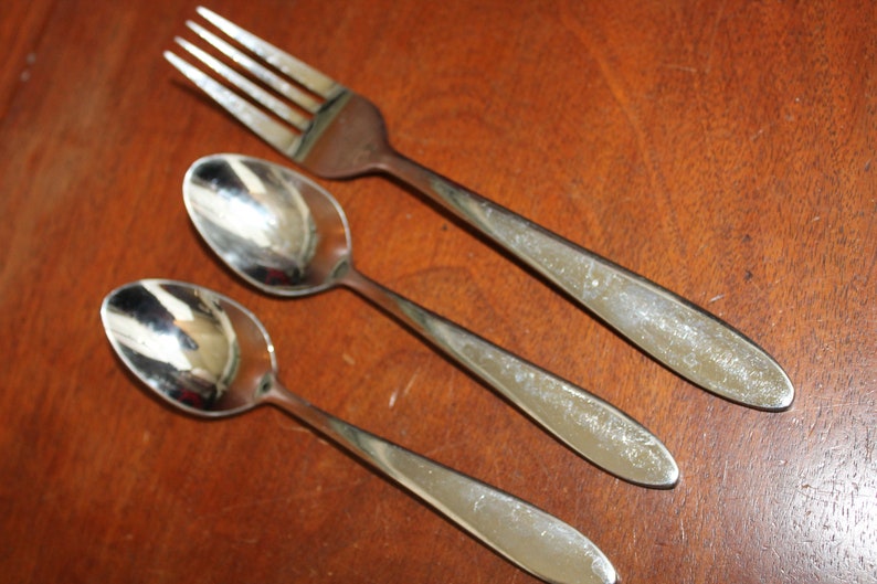 Oneida BANCROFT Stainless Glossy Silverware CHOICE Flatware