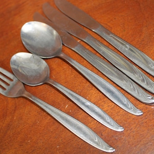 BERMUDA Vintage stainless Flatware | International Wm. Rogers | replacement silverware | MCM Vintage