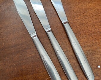 International Silver Superior Night Sky Flatware Set – Stainless Steel Aurora Pattern (Used, Great Condition)