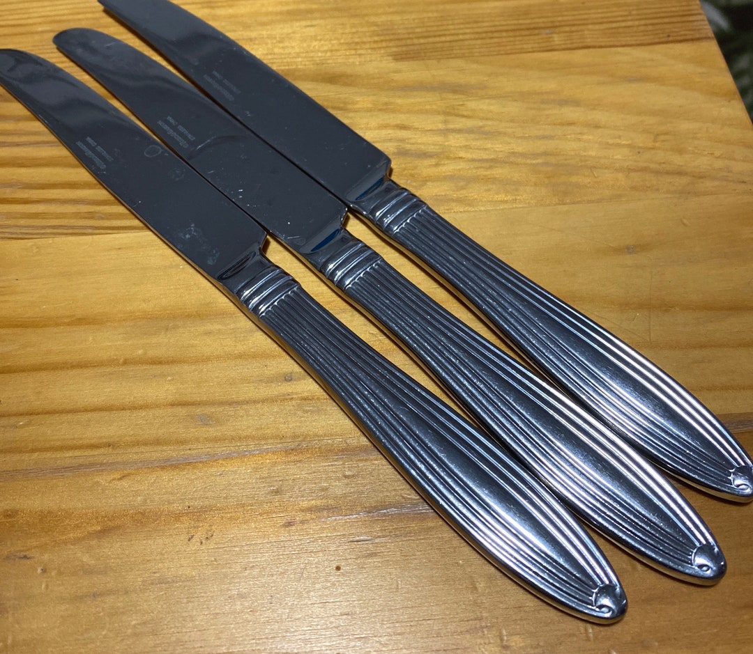 Reed & Barton Stainless With Gold Accent Flatware Golden Jubilee 5 Pc