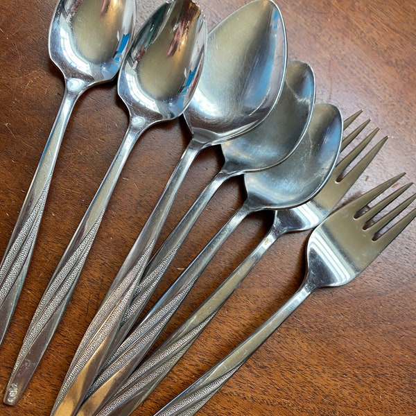 American Flair Stainless | USA International Silver | IS grapefruit fruit spoons | mid century modern  | mcm replacement spoons