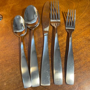 Vintage Flatware CAMBRIDGE Clark Satin stainless steel set silverware old replacement utensils cutlery  simple plain pattern