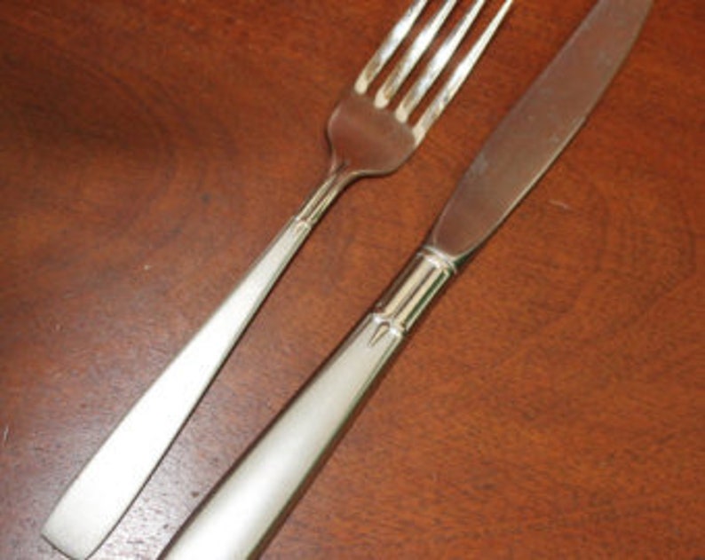 Satin ACCENT Vintage Flatware Oneida SQUARe TIp Stainless Etsy