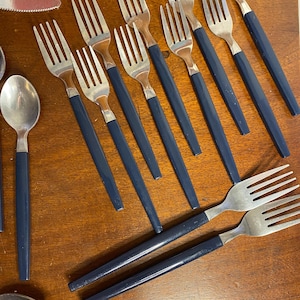 Blue handled vintage silverware | stainless steel replacements | vintage flatware | mcm style