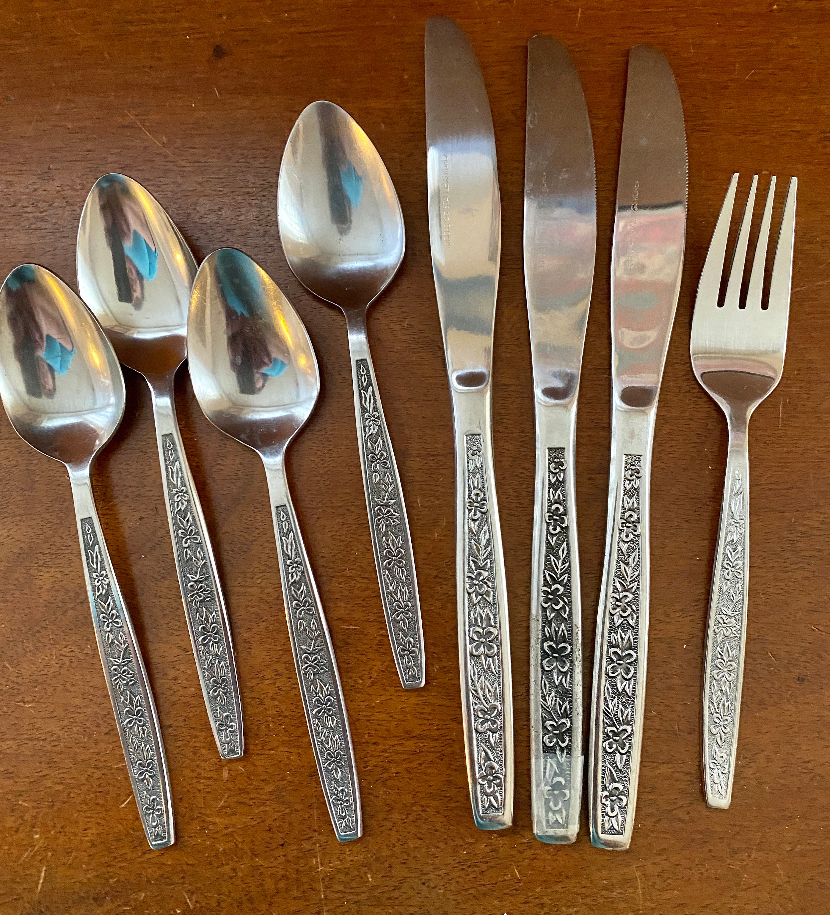 LA SPANA Vintage Flatware  pattern from  Rogers  Stamped or Embossed Flowers Stainless Silverware