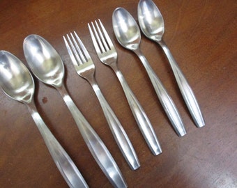 BEAM | GS Gourmet Settings | stainless silverware | vintage flatware set | knife fork spoon | stainless flatware | silverware