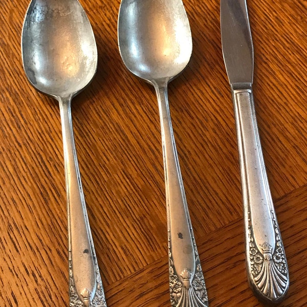 Crown Silverplate | Vintage silverware | retro flatware | replacement silverware | craft silverware | antique silver