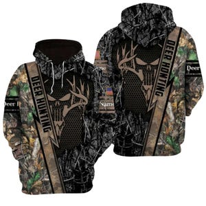 Hirschjagd Camo Hoodie mit Schädelgeweih-Grafik, benutzerdefiniertem Namenspatch & USA-Flaggenärmel, Unisex-Tarntarn-Pullover für Jägergeschenk