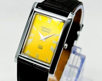 Vintage Seiko Quartz 7N83-0041 Two-tone Day-date Women display picture 1