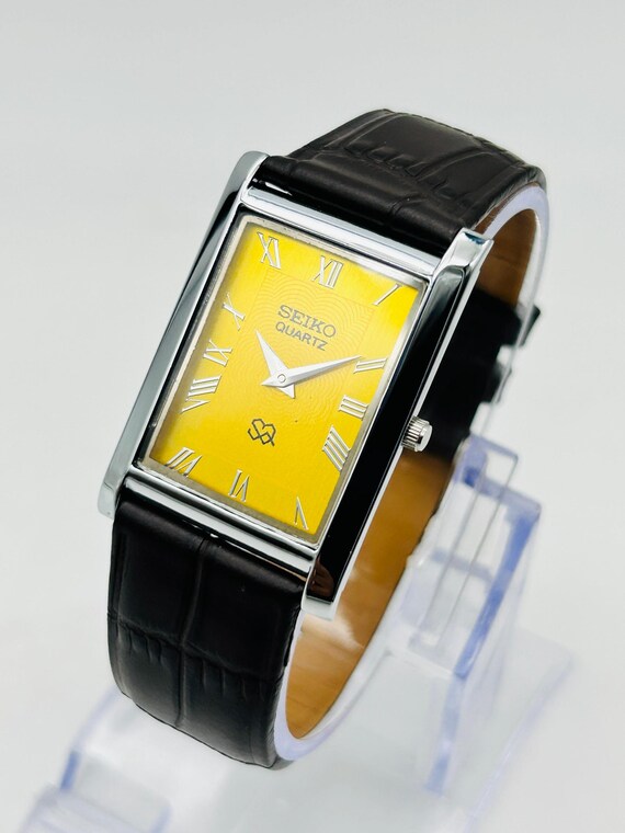 Vintage Seiko Quartz Tank Watch: Slim Rectangle Desig… - Gem