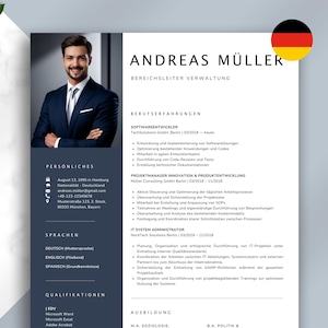 以下が含まれることがあります： スーツ姿の男性の写真が掲載された、プロフェッショナルな履歴書のテンプレート。個人情報、語学力、資格、職務経験などが記載されています。レイアウトはフォーマルで、濃い青色のサイドバーがあります。