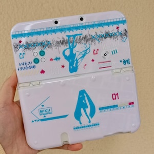 Funda rígida de anime Vocaloid / Funda protectora para gamers con diseño de Miku para las series DS y 3DS