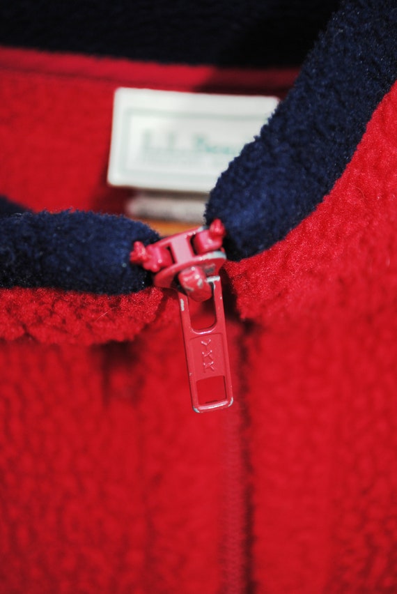 Vintage Red L. L. Bean Fleece Jacket in Mens L. - image 3