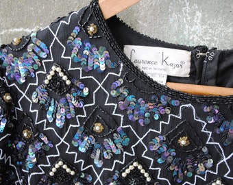 Vintage Beaded Sequin Blouse with Iridescent Geometric Pattern and Scalloped Hems