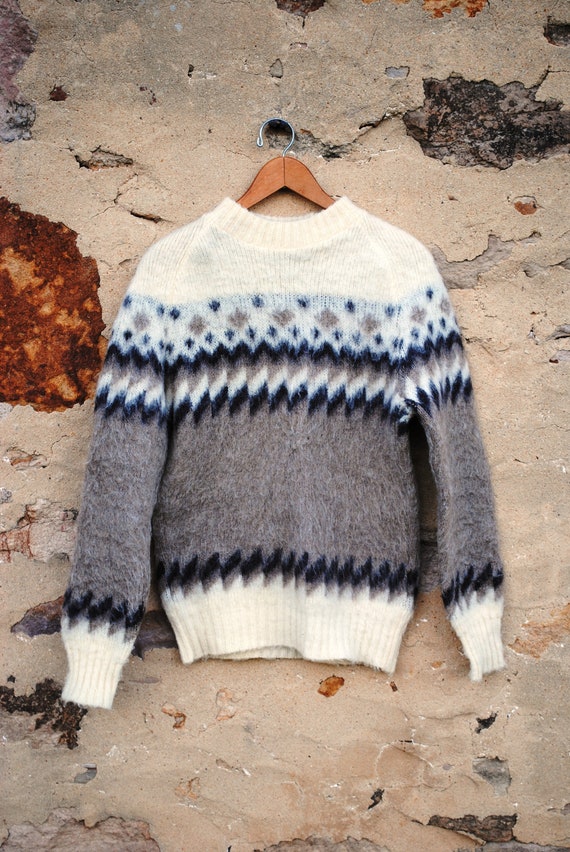 Fabulous Fair Isle Vintage Sweater Knit in Iceland