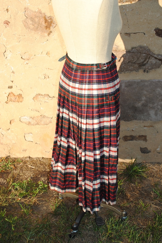 Authentic Scottish Vintage Red Plaid Pleated Plai… - image 1