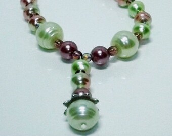 Green and Wine Pearl Necklace