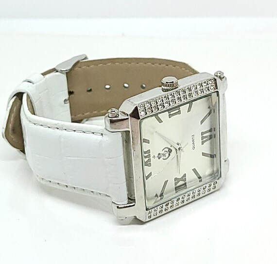 Ladies Vintage White Leather Pagani Watch - image 4