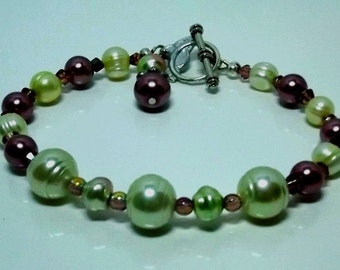 Green and Wine Pearl Bracelet