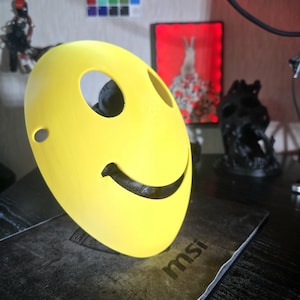Mr. Smile Mask – 25 cm | Creepy Retro Smile Aesthetic