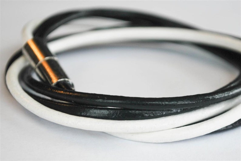 Black and White round doublewrapped Magnetic leather bracelet image 2