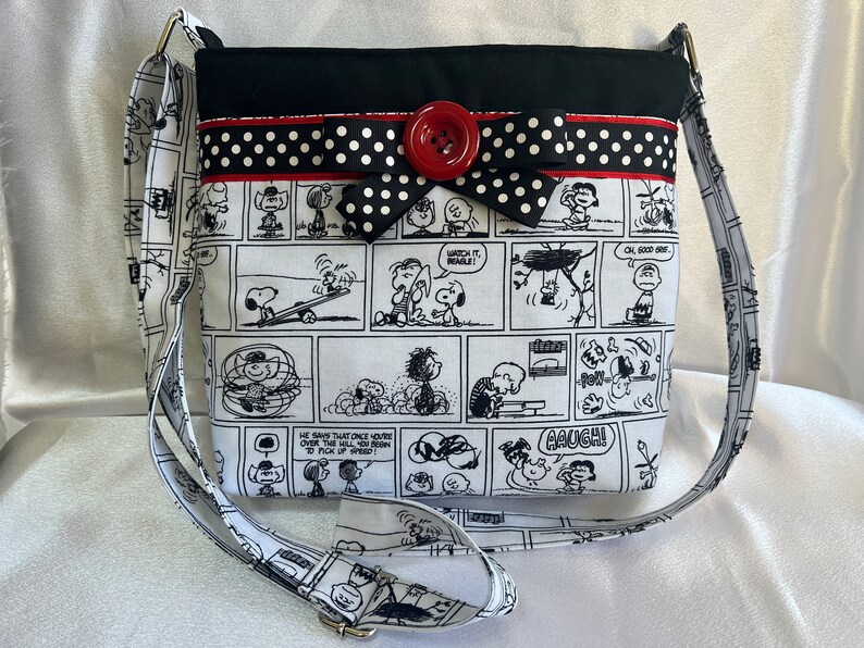 Peanuts Gang Comic Strip Crossbody Purse Etsy