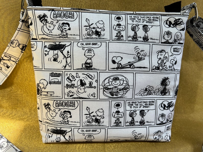 Peanuts Gang Comic Strip Crossbody Purse Etsy