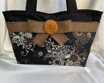 Monedero clásico floral negro y marrón