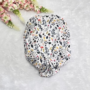 Floral Euro Scrub Cap: Women&#39;s Surgical Hat with Satin Lining Option