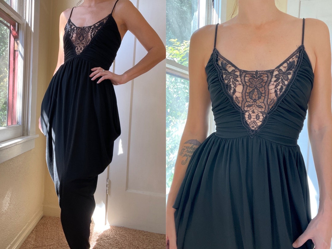Black 70s Party Zipper Dress