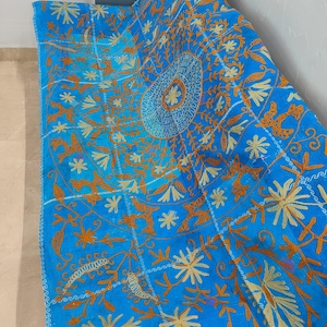 Vintage Kantha Quilt: Hand-Stitched Indian Suzani Throw, Bohemian Blanket