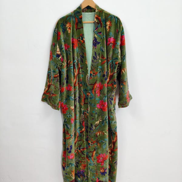 Green Bird Print Velvet Kimono Robes, Morning Tea Velvet Coat, Bridesmaid Robe, Women Wear Cotton Velvet robe, Velvet Jacket, Bridal Robe