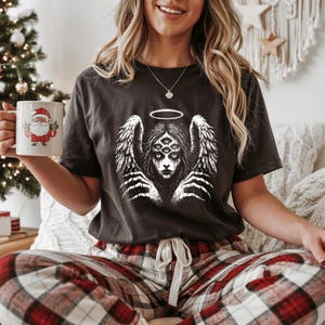 Occult Angel Shirt, Gothic Third Eye T-Shirt, Dark Spiritual Graphic Tee, Creepy Aesthetic Top, Alternative Witchy Clothing Gift