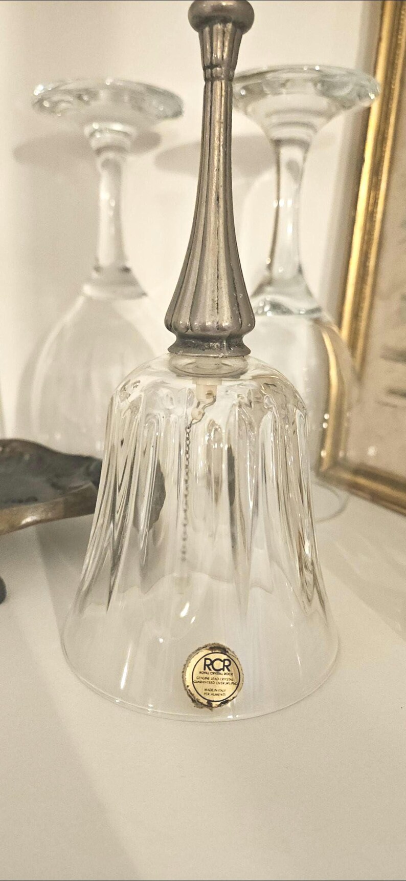RCR Kristallklocka Italien – Vintage blykristallklocka – Royal Crystal Rock – Slipad glasklocka – Samlarkristalldekor – Perfekt ringljud bild 3