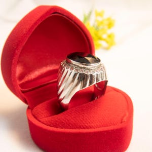 11US Classic Natural Black Onyx Ring | Set in Polished Sterling Silver | Rich, Deep Black Gemstone with Elegant Dark Sheen