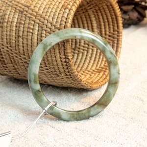 58mm Grade A Burmese Jadeite Bangle Bracelet – Marbled Apple & Forest Green with Golden Honeycomb Accents | Untreated Icy Jade, Amulet Lucky