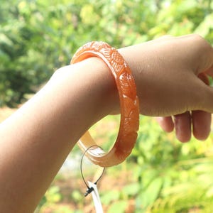 62MM Authentic Grade A Burmese Honey Yellow Jadeite Bracelet – Hand-Carved Floral Design Natural Jade Talisman for Good Luck & Prosperity
