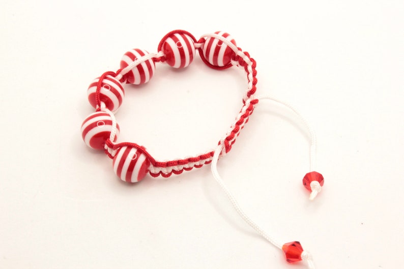 Red and White Nautical Macrame Bracelet, Knotting Cord, Sporty Bracelet image 4