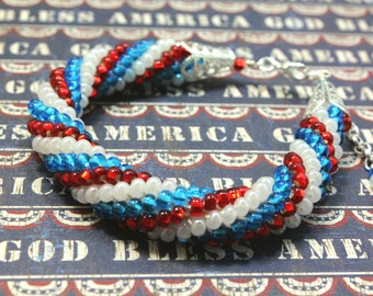 Crochet Bead Americana Bracelet, Patriotic Bracelet, Red, White, and Blue