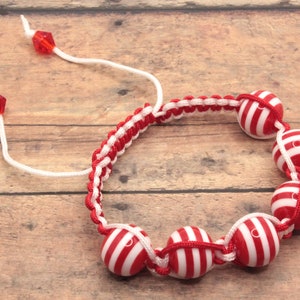 Red and White Nautical Macrame Bracelet, Knotting Cord, Sporty Bracelet image 3