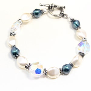 Winter Pearl and Crystal Bracelet With Iridescent Tahitian and White Baroque Pearls from Swarovski, June Birthstone, Winter Storm Bracelet image 3