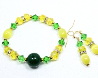 Green and Yellow Stretch Bracelet and earrings Set, Green Quartz and Crystals, Glass Cat's Eye, Green and Gold, School Colors