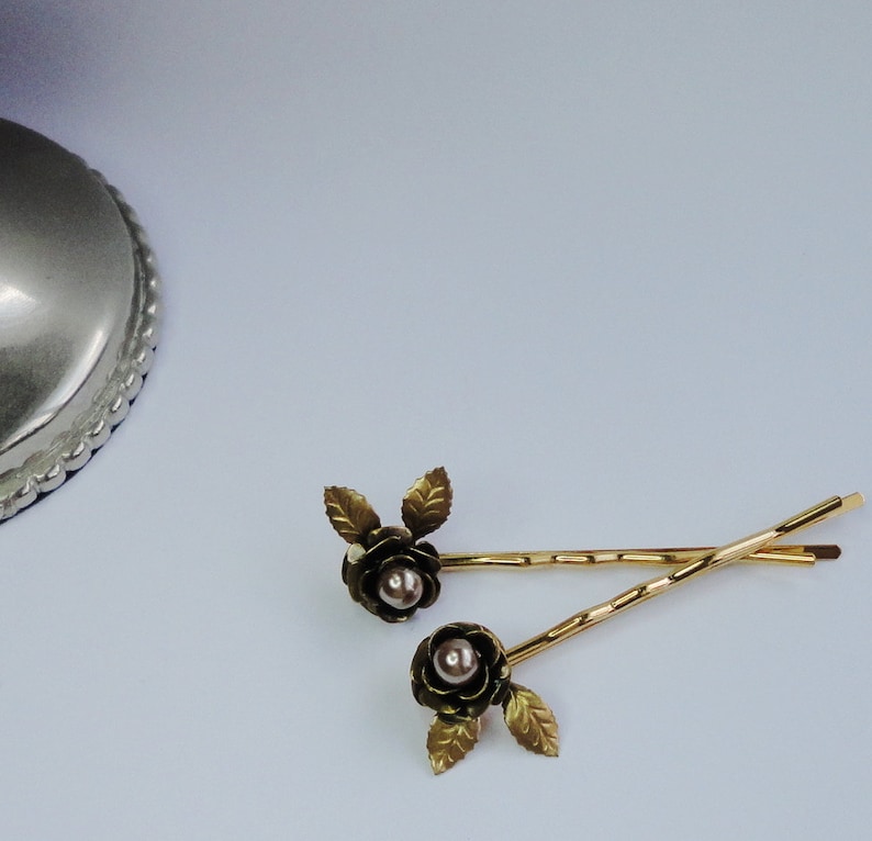 Leaves Bobbypins Gold Leaf hairpins brides bridesmaids flower wedding Hair